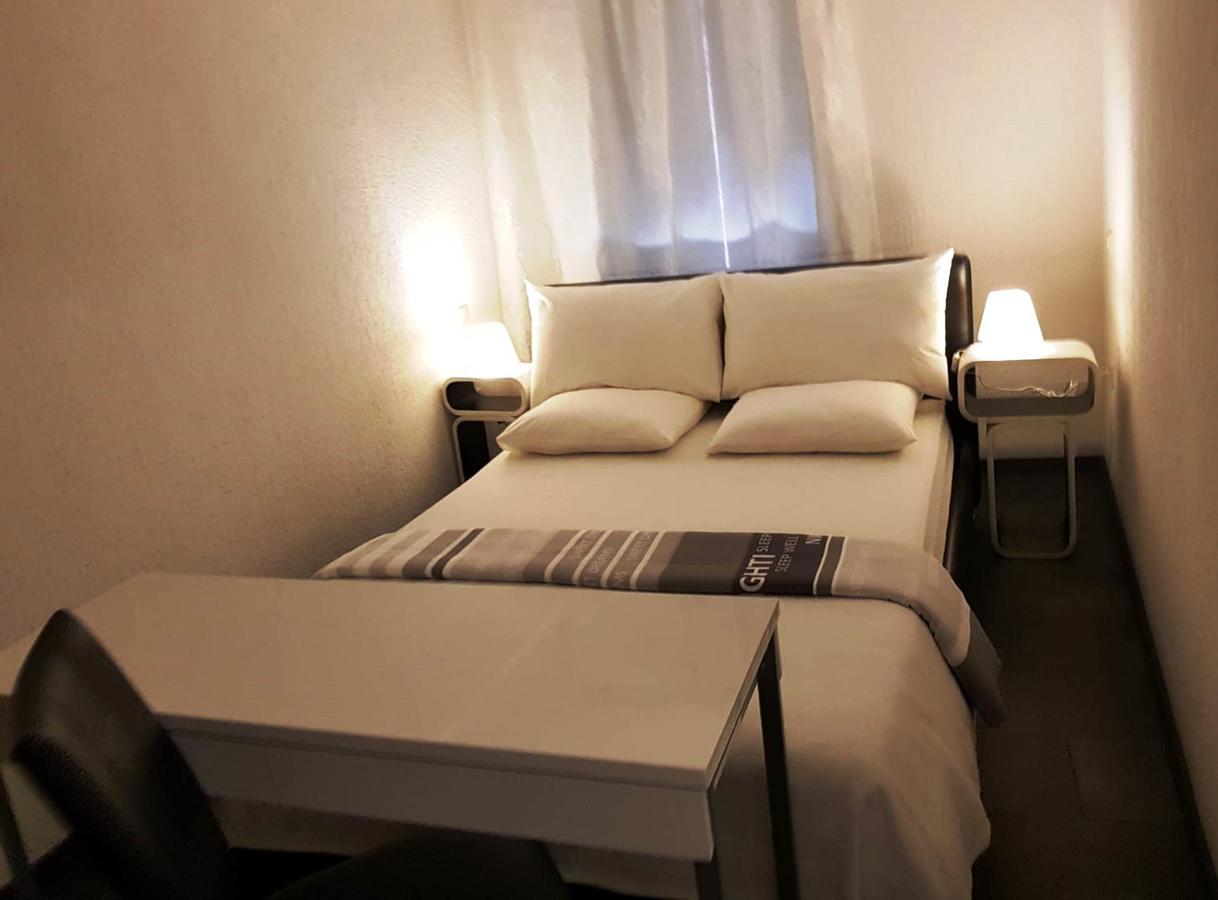 Excelsior Apartments Ровинь Экстерьер фото